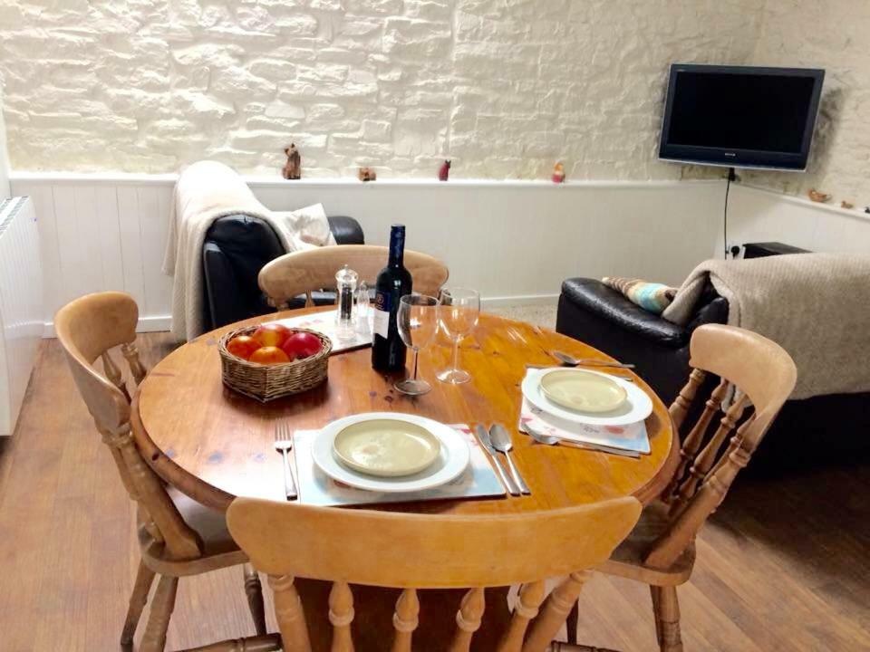 Cwmtwrch Cottage Carmarthen Kültér fotó